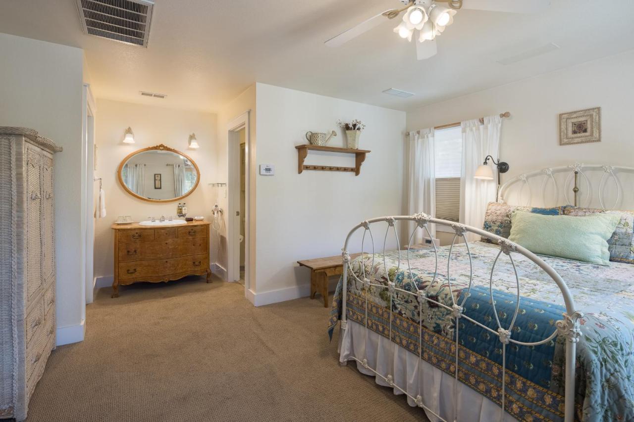 Sunflower Hill Inn Moab Esterno foto